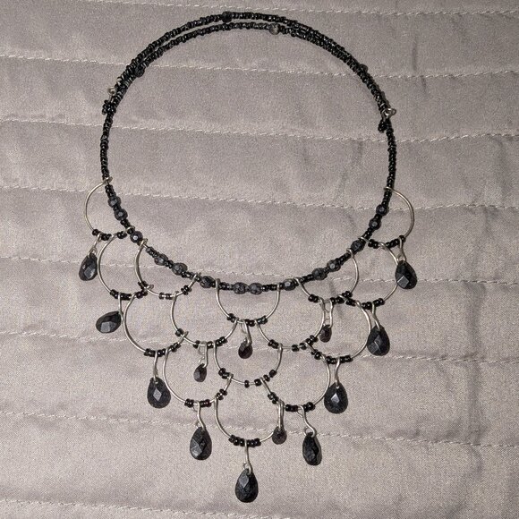 $1 with Bundle ~ Black Beaded Chandelier Bib Necklace 4801 - Picture 1 of 4